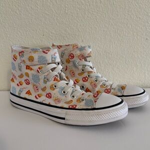 Kids’ food print converse size 2.5 elastic laces high top sneaker